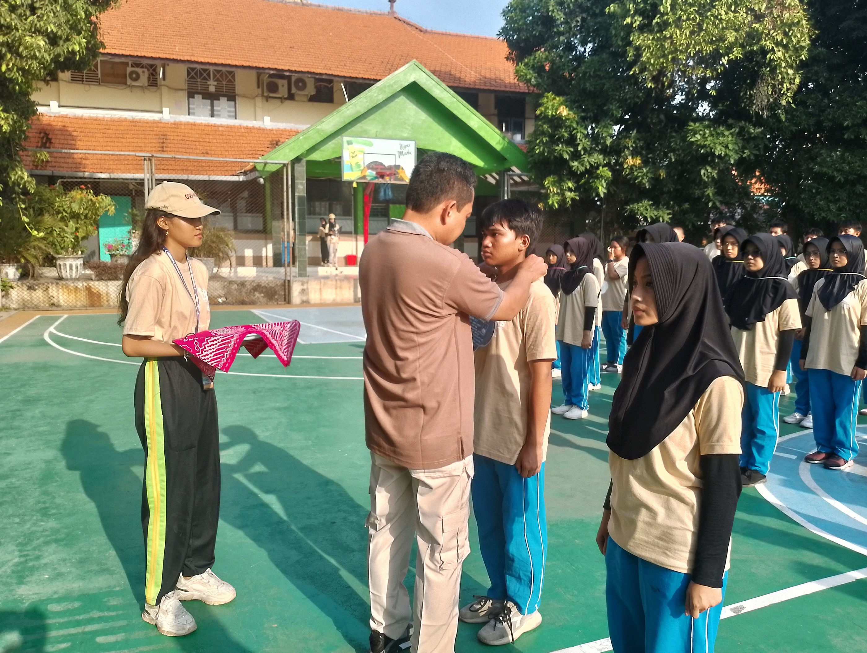 Latihan Dasar Kepemimpinan Siswa LDKS SMAN 22 Surabaya Tahun 2025